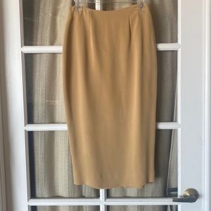 Dana Buchman beige maxi skirt, size 4